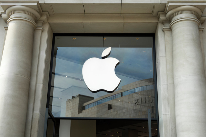 Apple Hit With Antitrust Violations in France
