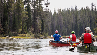 21211-Great-Outdoor-Get-Together-Tetons-Yellowstone-National-Park-canoe-smhoz.jpg