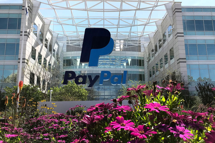 PayPal Crushes Estimates, Posts 25% Sales Gain