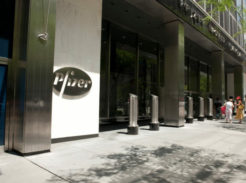 Pfizer to Split Into Three Units