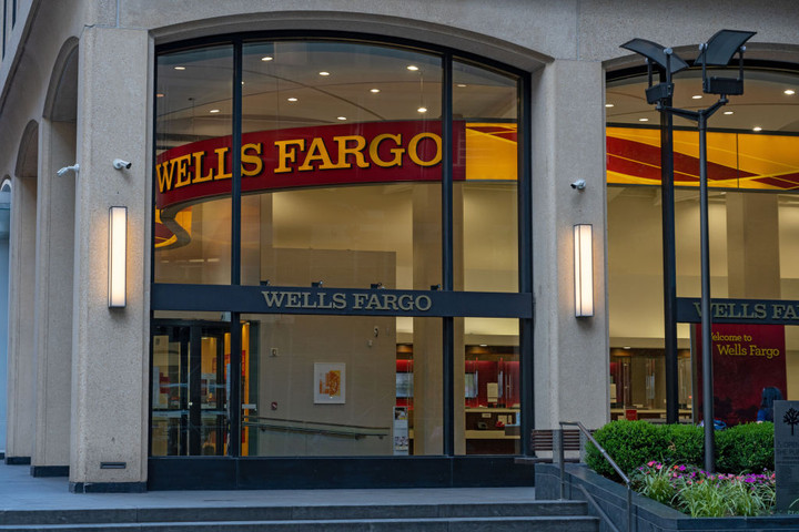 Wells Fargo Announces $2.4B Loss, Dividend Cut