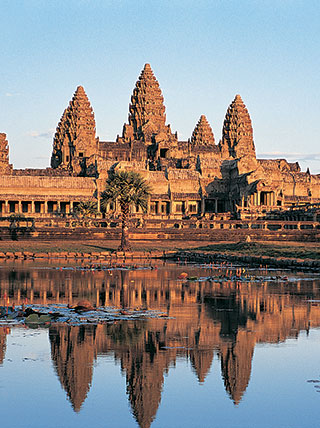 19033-Angkor-Wat-Mekong-River-Life-in-Cambodia-Vietnam-Vert.jpg