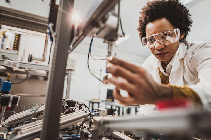 Most Companies Struggling to Hire Workers