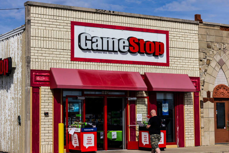 GameStop Misses Estimates, Exploring Sale
