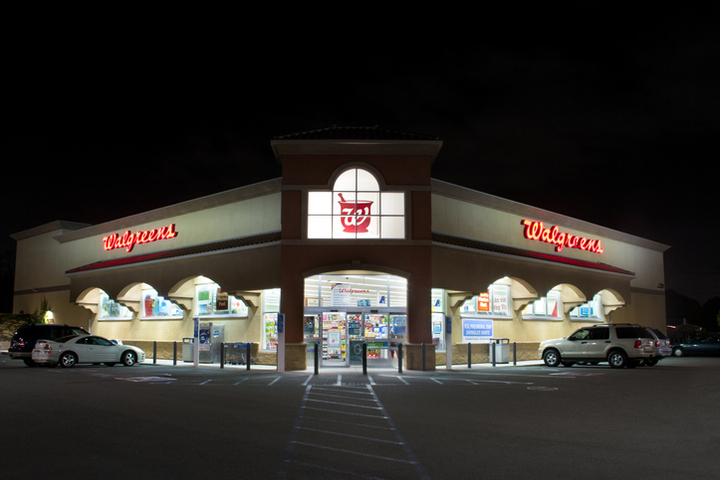 Walgreens Slashes 2019 Outlook, Shares Dip 12%