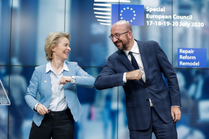 EU Agrees to $857B Economic Recovery Plan